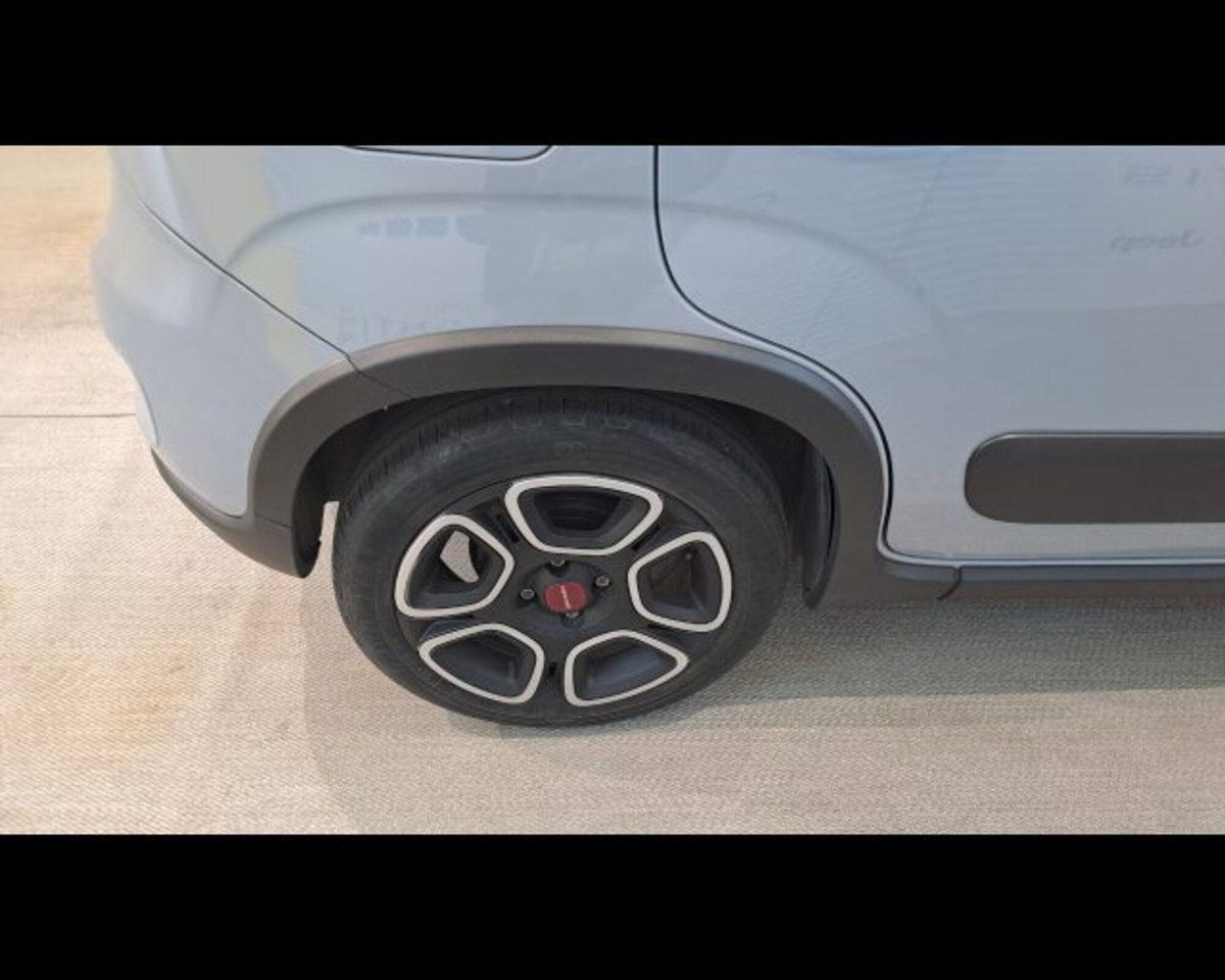Fiat Panda 1.0 firefly hybrid s&s 70cv 5p.ti (13)