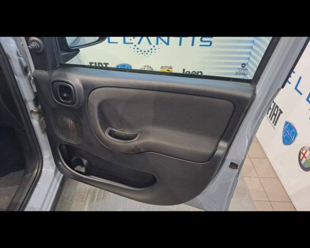 Fiat Panda 1.0 firefly hybrid s&s 70cv 5p.ti (16)