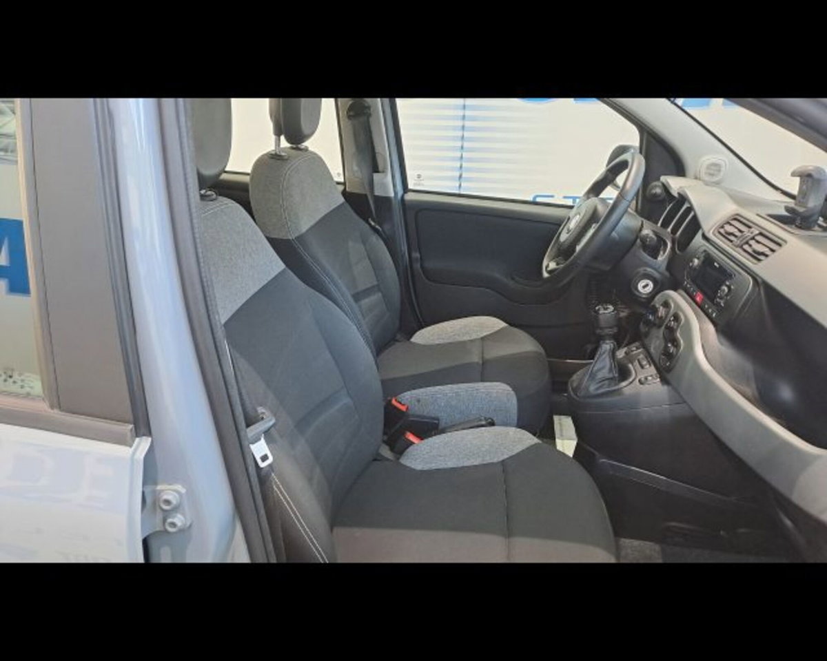 Fiat Panda 1.0 firefly hybrid s&s 70cv 5p.ti (17)