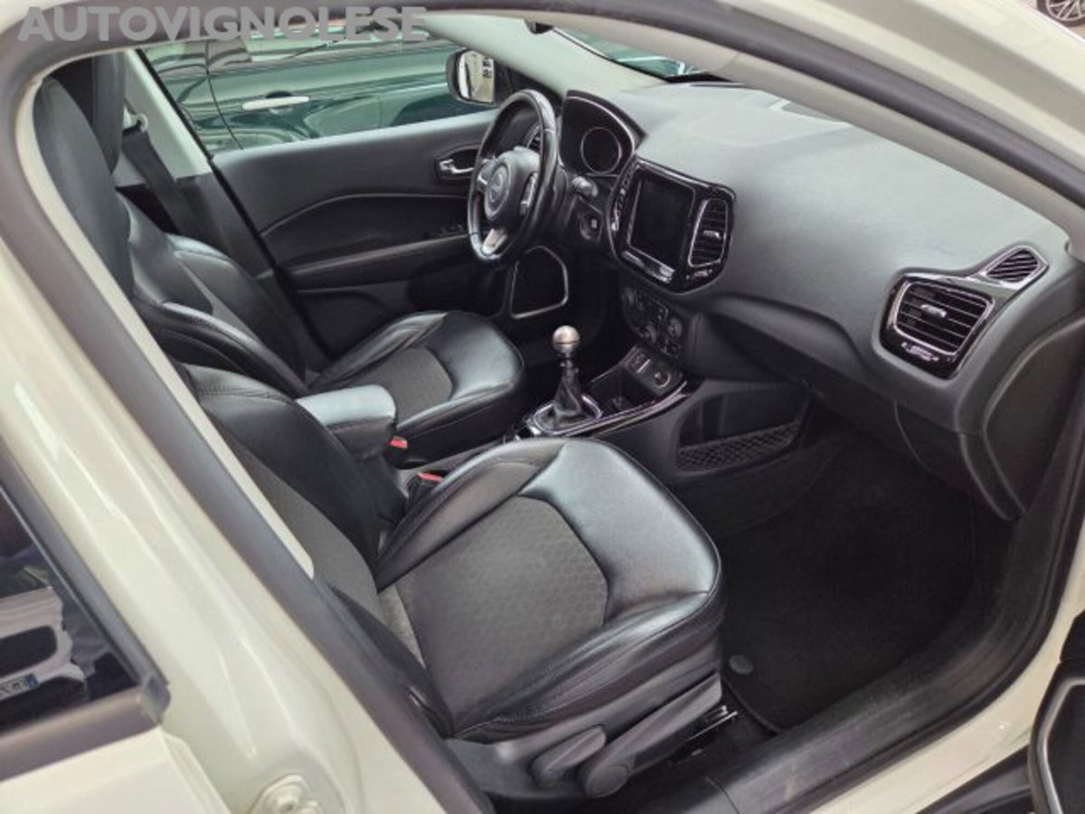 Jeep Compass 1.6 Multijet II 2WD Night Eagle (3)