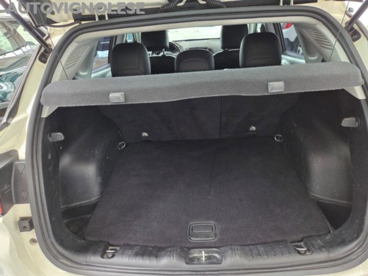Jeep Compass 1.6 Multijet II 2WD Night Eagle (8)