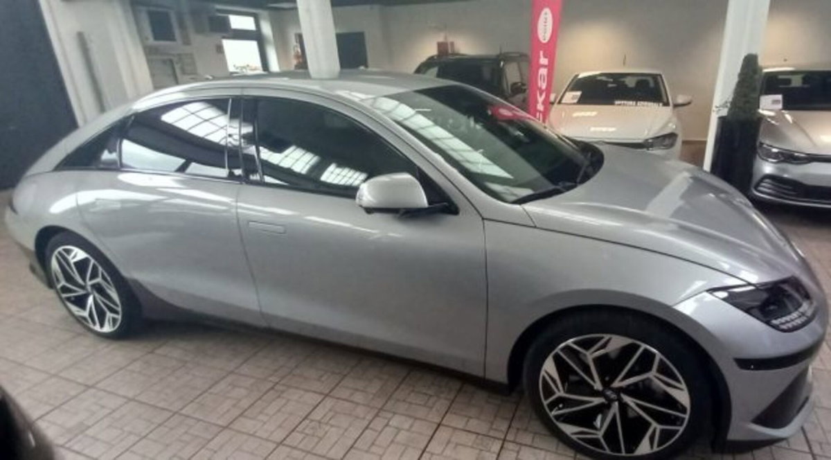 Hyundai Ioniq 5 5 77.4 kWh AWD Evolution (2)