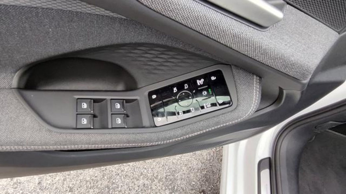 Audi A5 Avant 2.0 tdi mhev+ S line edition 204cv s-tronic (8)