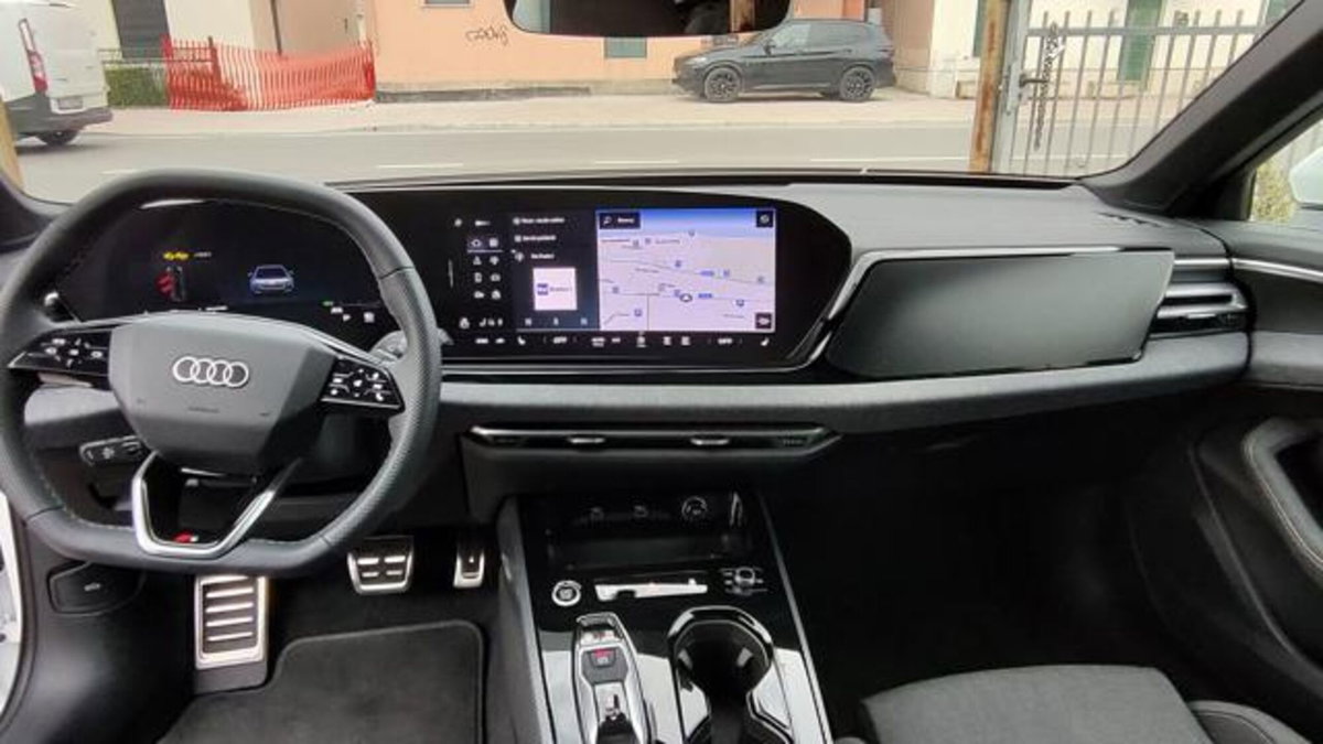 Audi A5 Avant 2.0 tdi mhev+ S line edition 204cv s-tronic (9)