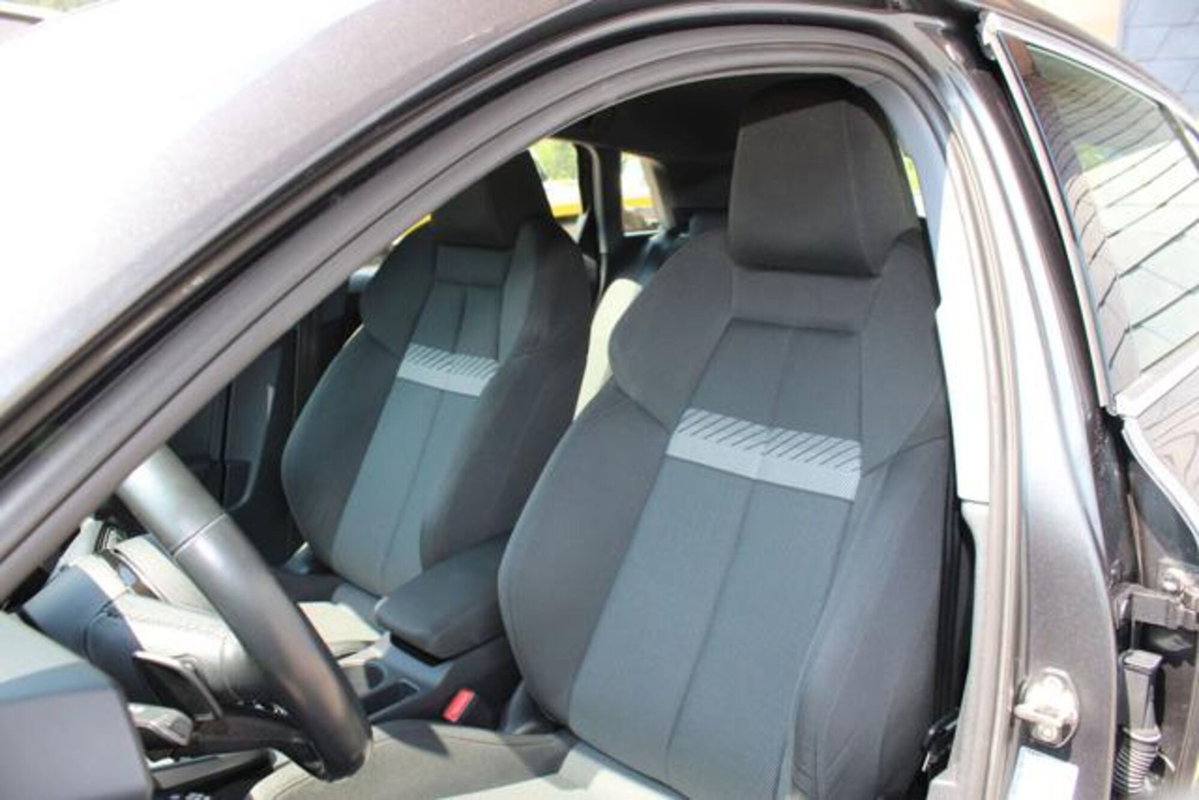 Audi A3 Sportback 2.0 tdi Business 150cv s-tronic (11)