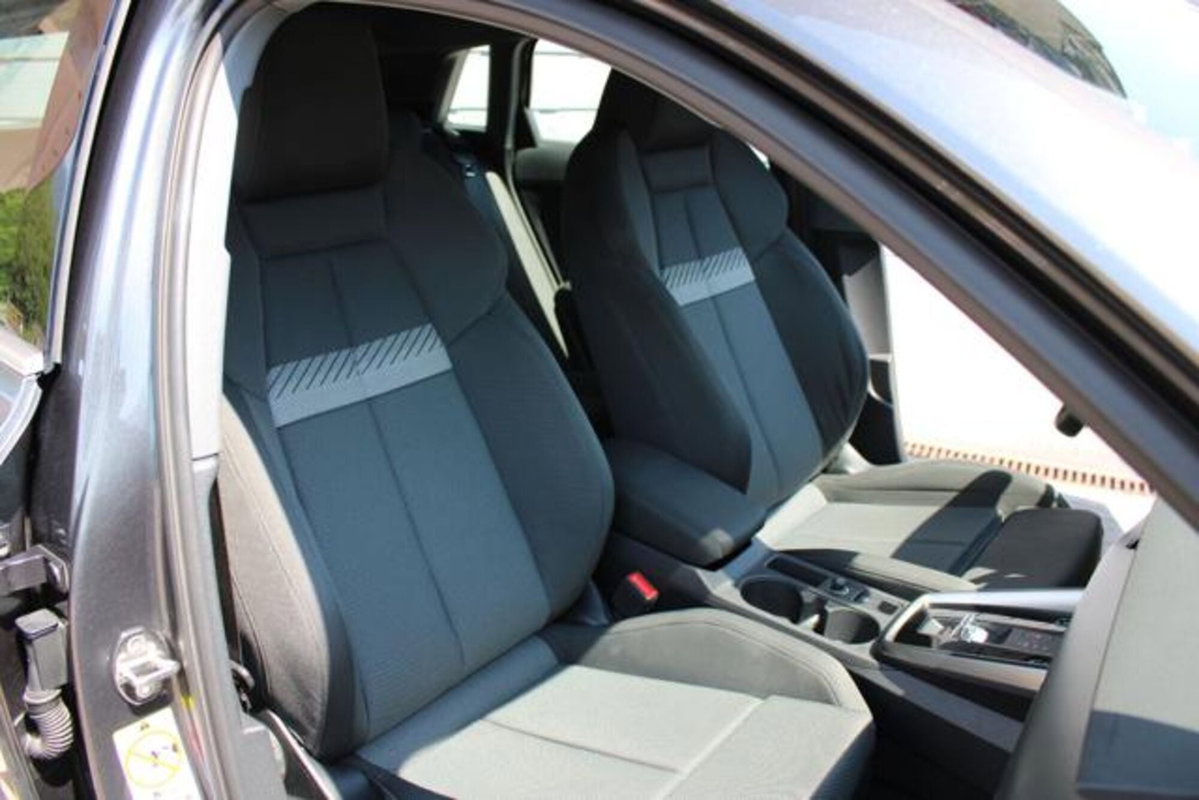 Audi A3 Sportback 2.0 tdi Business 150cv s-tronic (17)
