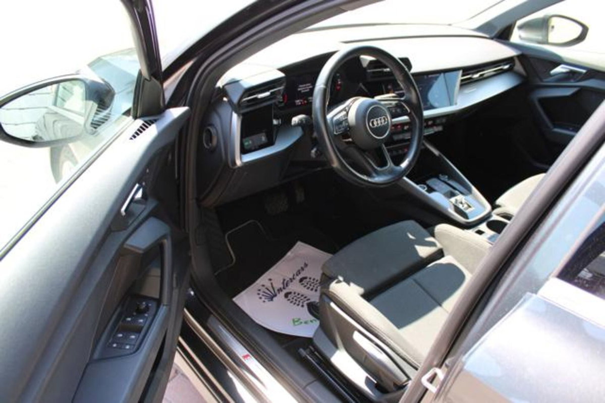 Audi A3 Sportback 2.0 tdi Business 150cv s-tronic (8)