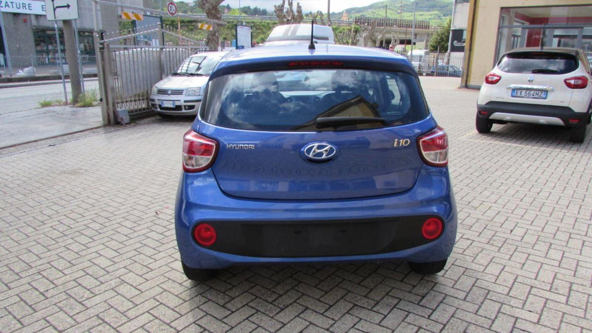 Hyundai i10 1.0 MPI Comfort (4)