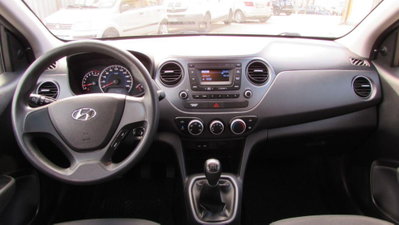 Hyundai i10 1.0 MPI Classic (9)