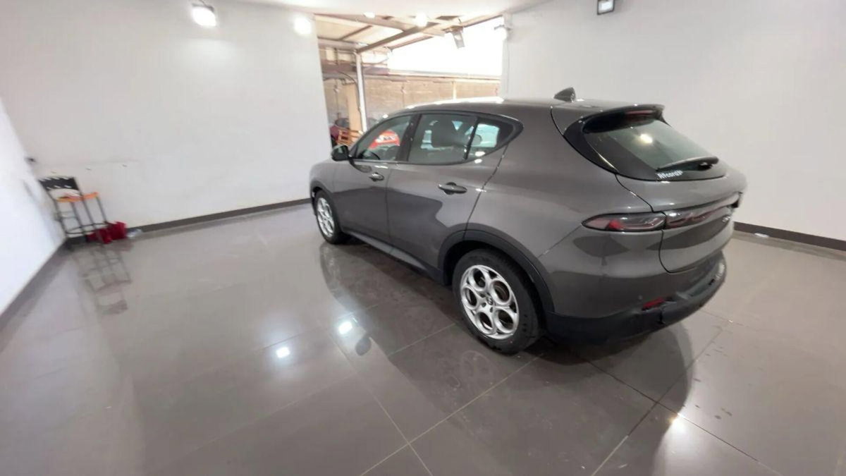 Alfa Romeo Tonale 1.6 Sprint 130cv tct6 (2)