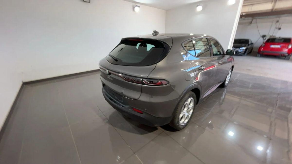 Alfa Romeo Tonale 1.6 Sprint 130cv tct6 (3)