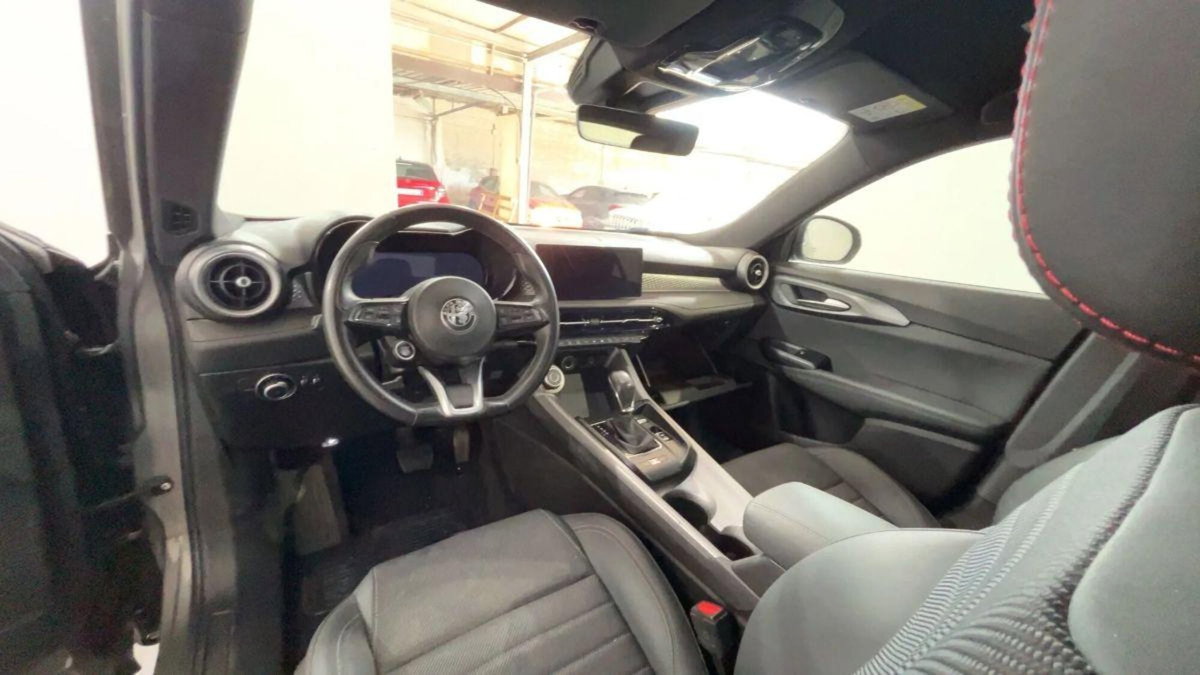 Alfa Romeo Tonale 1.6 Sprint 130cv tct6 (6)