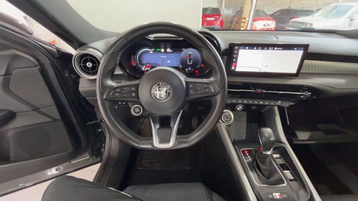 Alfa Romeo Tonale 1.6 Sprint 130cv tct6 (9)