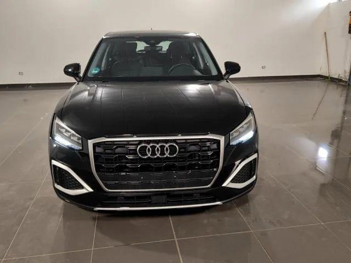 Audi Q2 Q2 35 TFSI S tronic Business (2)