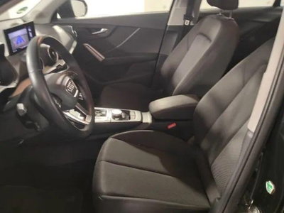 Audi Q2 Q2 35 TFSI S tronic Business (8)