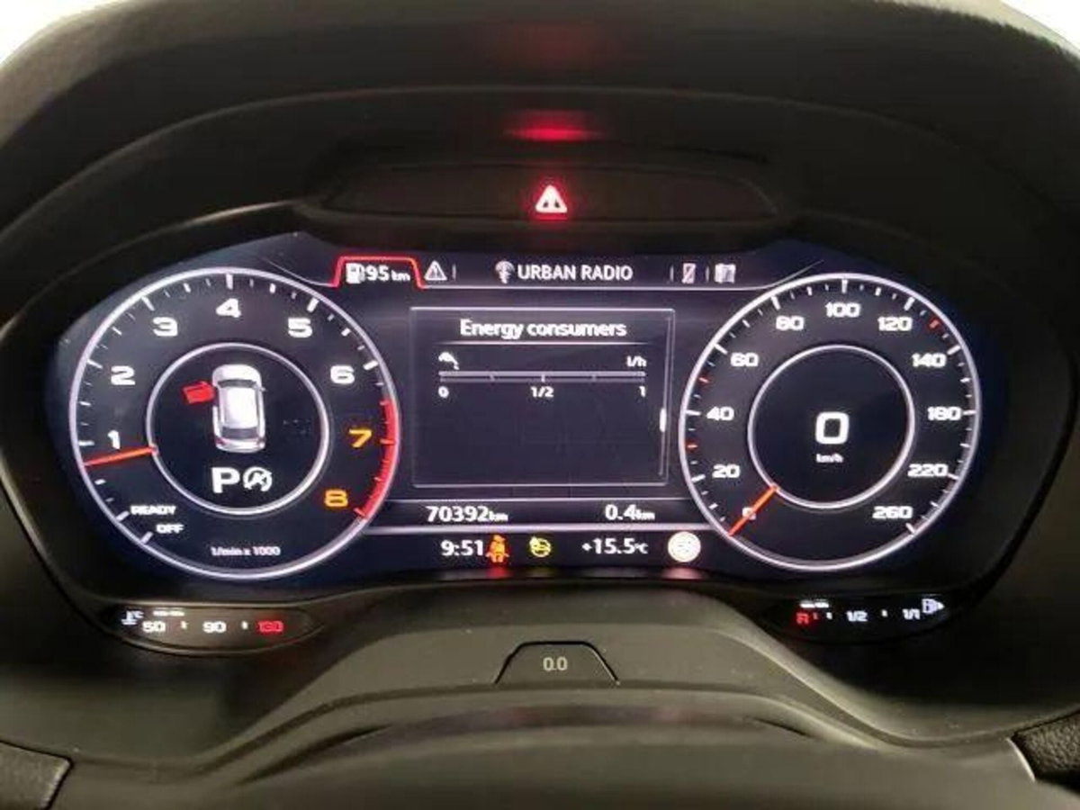 Audi Q2 Q2 35 TFSI S tronic Business (11)
