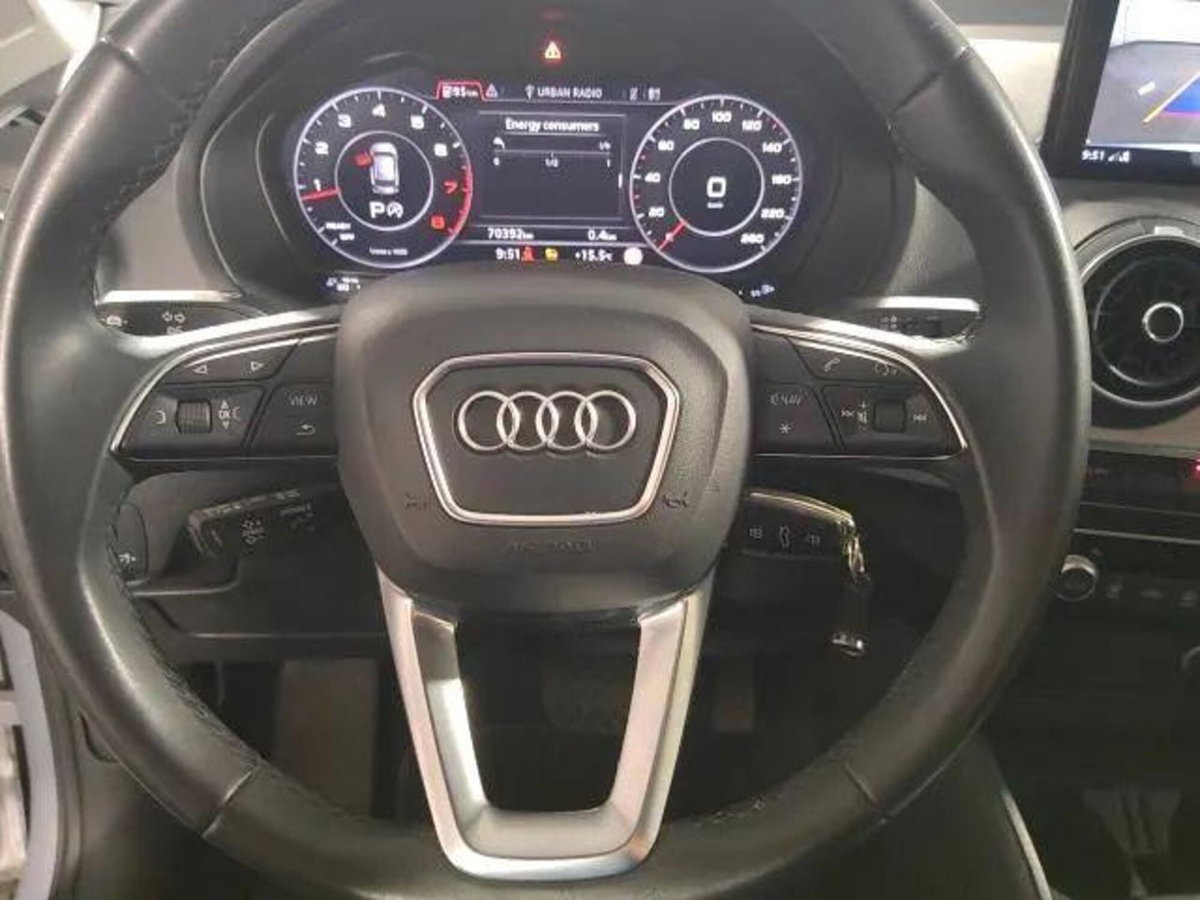 Audi Q2 Q2 35 TFSI S tronic Business (12)