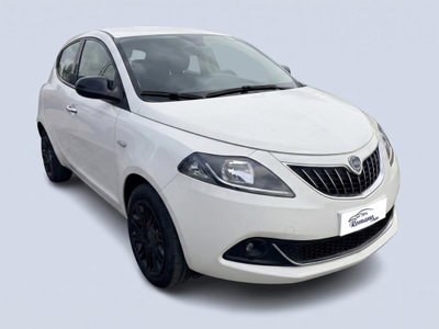 Lancia Ypsilon 1.0 FireFly 5 porte S&S Hybrid Gold Plus (3)