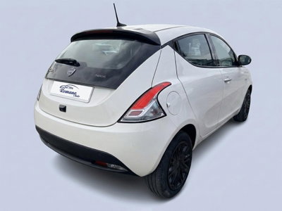 Lancia Ypsilon 1.0 FireFly 5 porte S&S Hybrid Gold Plus (5)