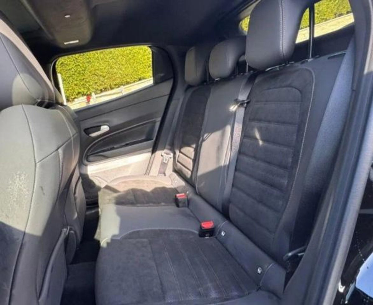 Alfa Romeo Junior 1.2 ibrida Q4 Intensa 145cv edct6 (9)