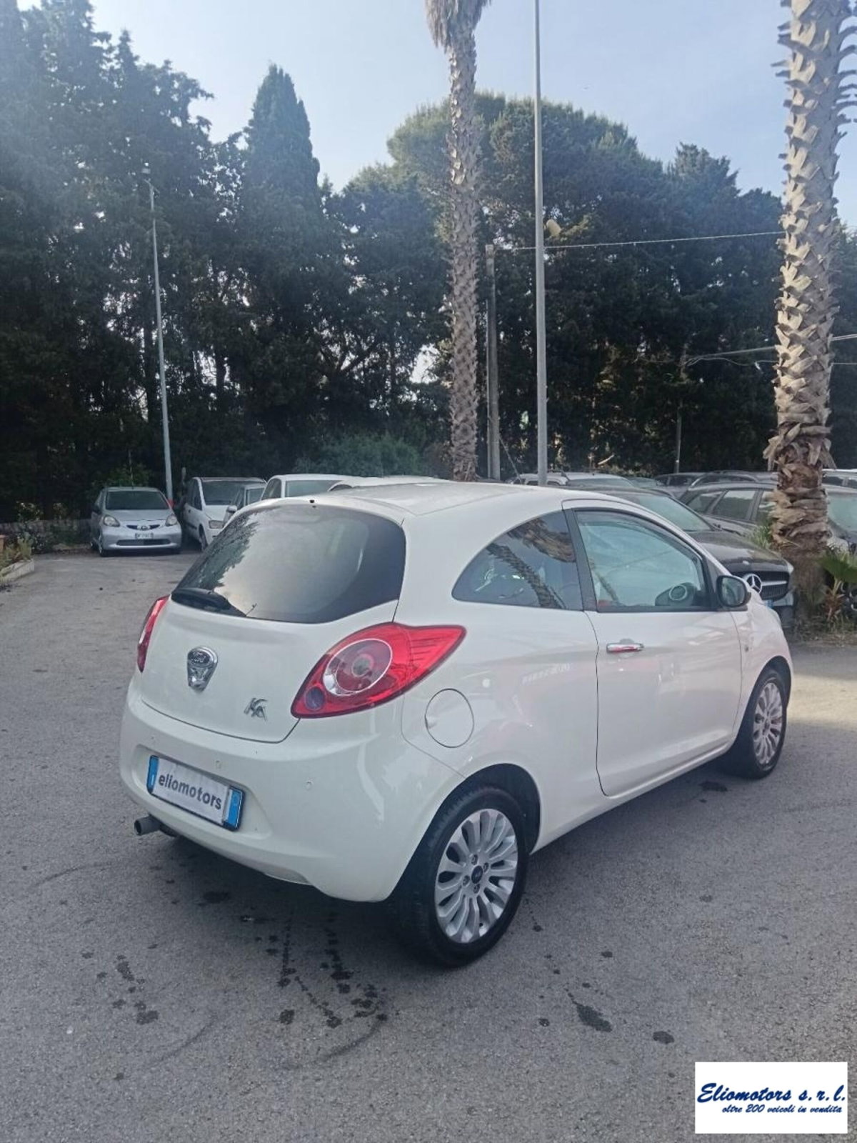 Ford Ka 1.2 8V 69CV Titanium (12)