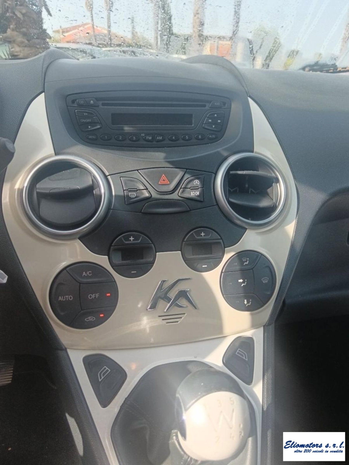 Ford Ka 1.2 8V 69CV Titanium (5)