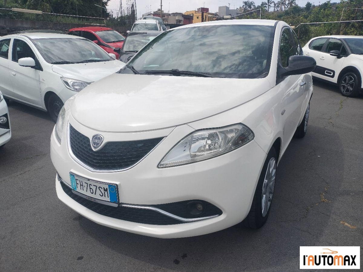 Lancia Ypsilon 1.3 MJT 16V 95 CV 5 porte S&S Gold
