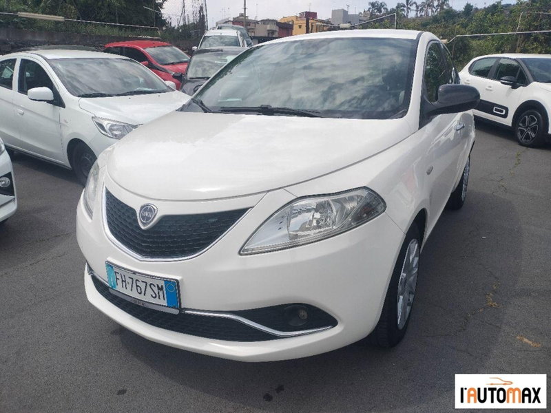 Lancia Ypsilon 1.3 MJT 16V 95 CV 5 porte S&S Gold