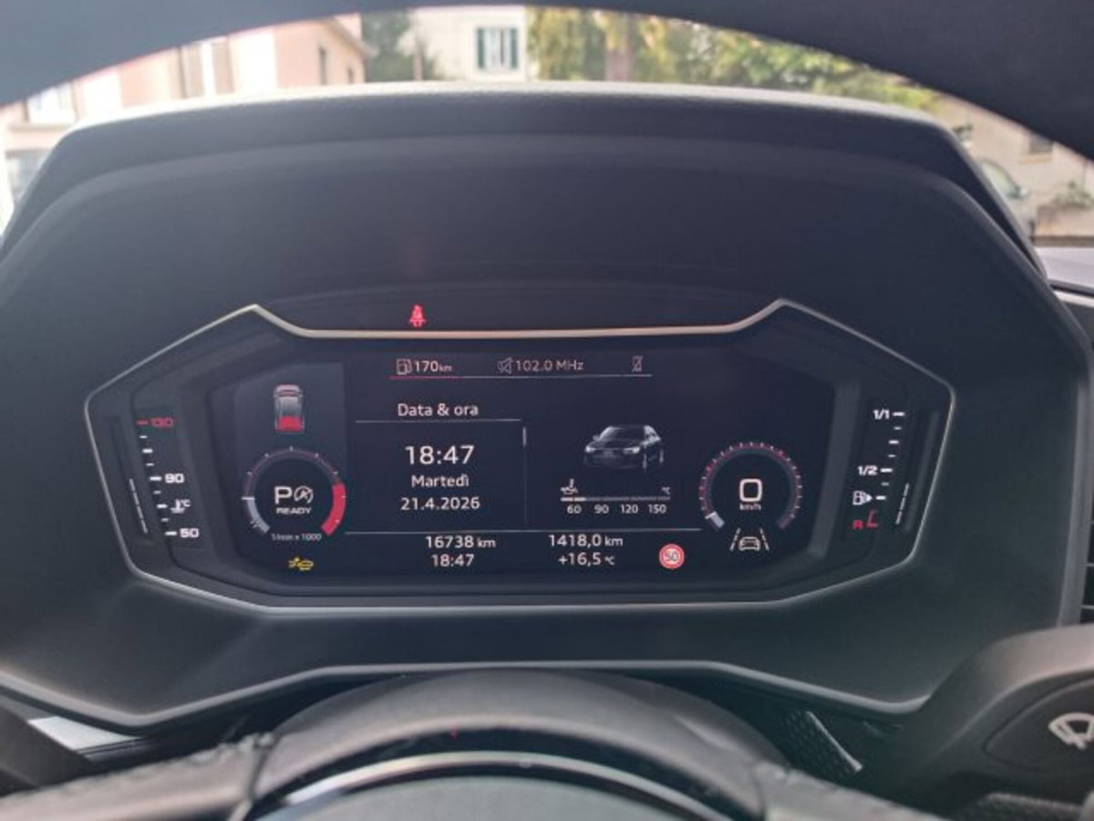 Audi A1 Sportback 30 TFSI S tronic Identity Black (15)