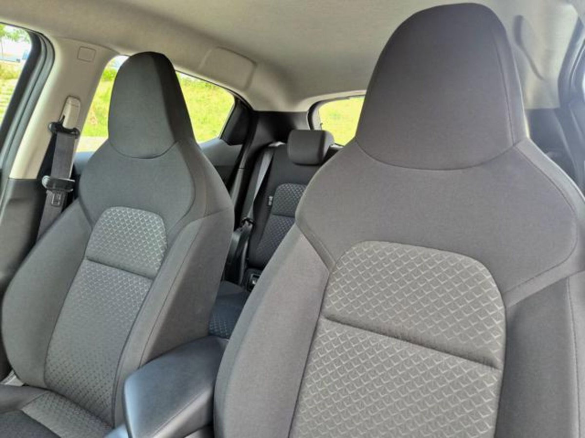 Nissan Juke 1.0 dig-t Acenta 114cv dct (13)