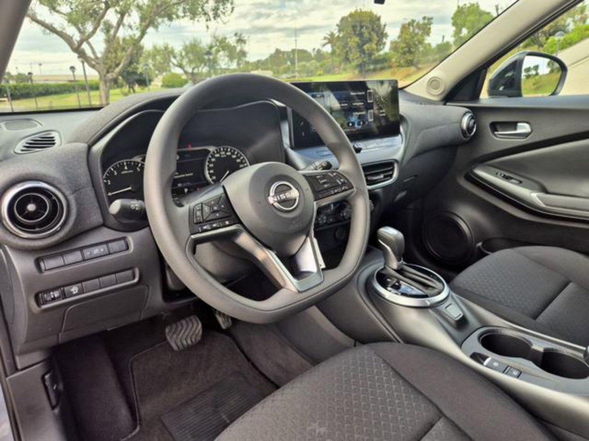 Nissan Juke 1.0 dig-t Acenta 114cv dct (18)