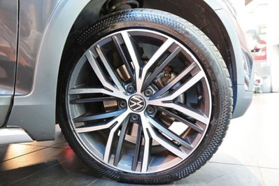 Volkswagen Passat Variant Alltrack 2.0 TDI 200 CV 4MOTION DSG (6)