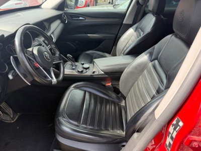 Alfa Romeo Stelvio Stelvio 2.0 Turbo 280 CV AT8 Q4 Super (11)