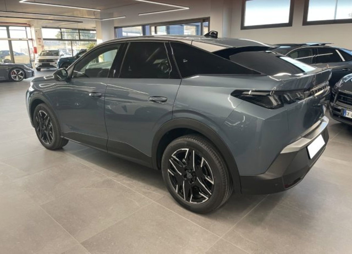 Peugeot 3008 1.2 hybrid Allure Business 145cv e-dcs6 (18)