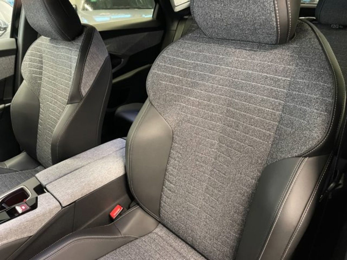 Peugeot 3008 1.2 hybrid Allure Business 145cv e-dcs6 (4)