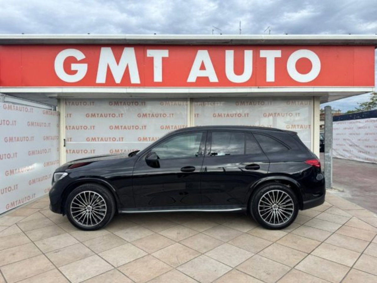 Mercedes-Benz GLC SUV 220 d AMG Line Premium Plus 4matic auto (2)