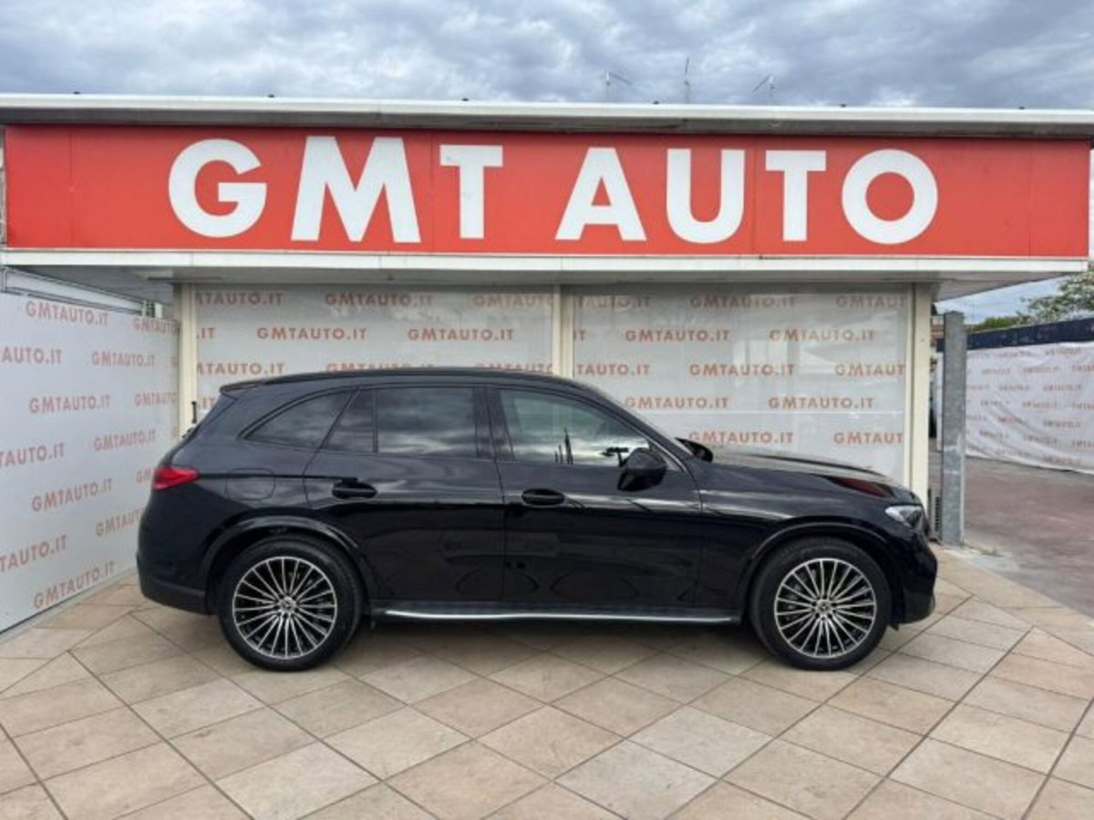 Mercedes-Benz GLC SUV 220 d AMG Line Premium Plus 4matic auto (3)