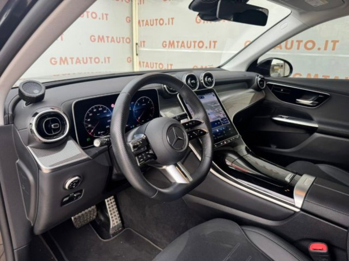 Mercedes-Benz GLC SUV 220 d AMG Line Premium Plus 4matic auto (8)