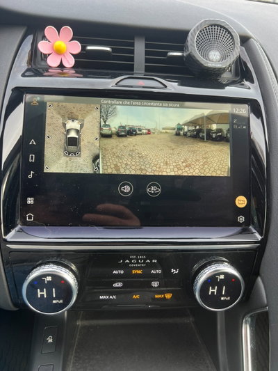 Jaguar E-Pace 2.0d i4 mhev R-Dynamic SE awd 163cv auto (11)