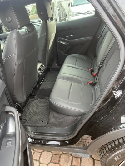Jaguar E-Pace 2.0d i4 mhev R-Dynamic SE awd 163cv auto (12)