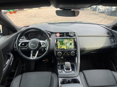 Jaguar E-Pace 2.0d i4 mhev R-Dynamic SE awd 163cv auto (7)