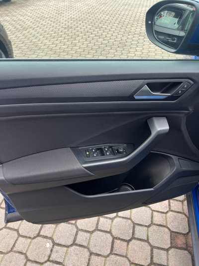 Volkswagen T-Roc 1.0 TSI Life (10)