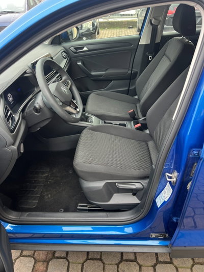 Volkswagen T-Roc 1.0 TSI Life (6)
