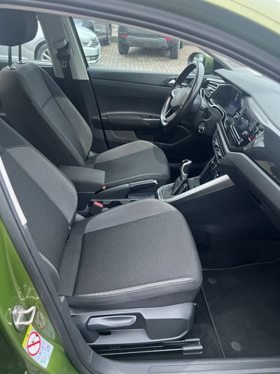 Volkswagen Taigo 1.0 TSI 110 CV DSG Life (9)