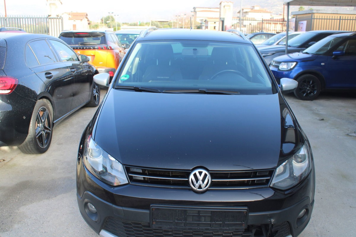 Volkswagen Polo 1.6 TDI 90CV DPF 5 porte Highline (2)