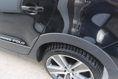 Volkswagen Polo 1.6 TDI 90CV DPF 5 porte Highline (7)