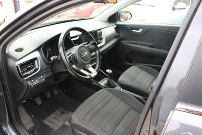 Kia Stonic 1.6 CRDi 110 CV Energy (10)