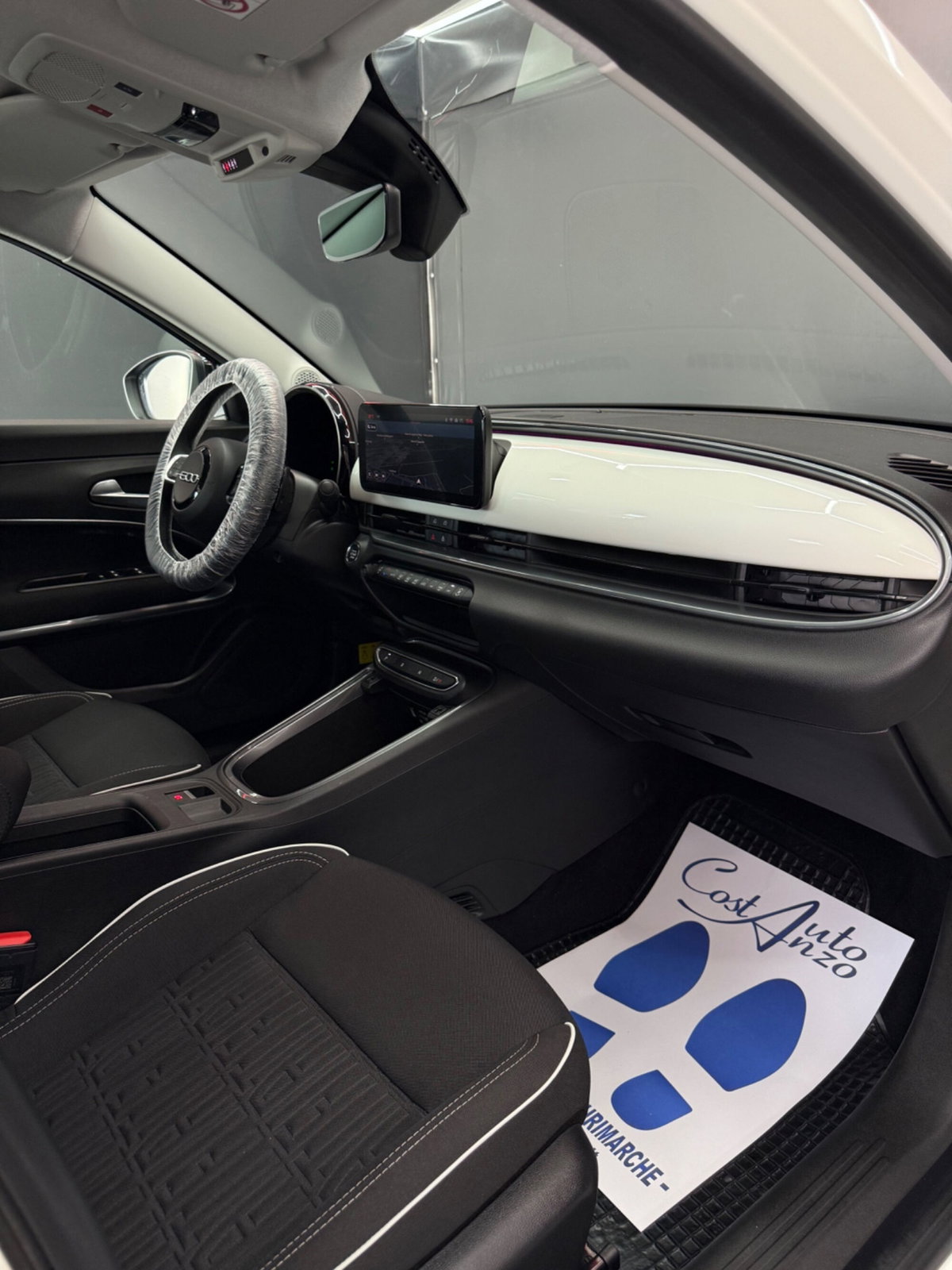 Fiat 600 1.2 hybrid La Prima 145cv auto (11)