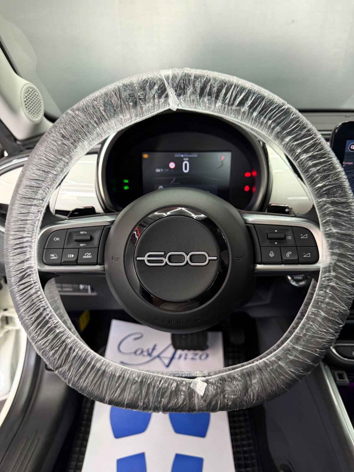 Fiat 600 1.2 hybrid La Prima 145cv auto (12)