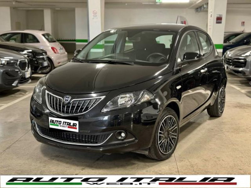 Lancia Ypsilon 1.0 FireFly 5 porte S&S Hybrid Ecochic A. Ferretti